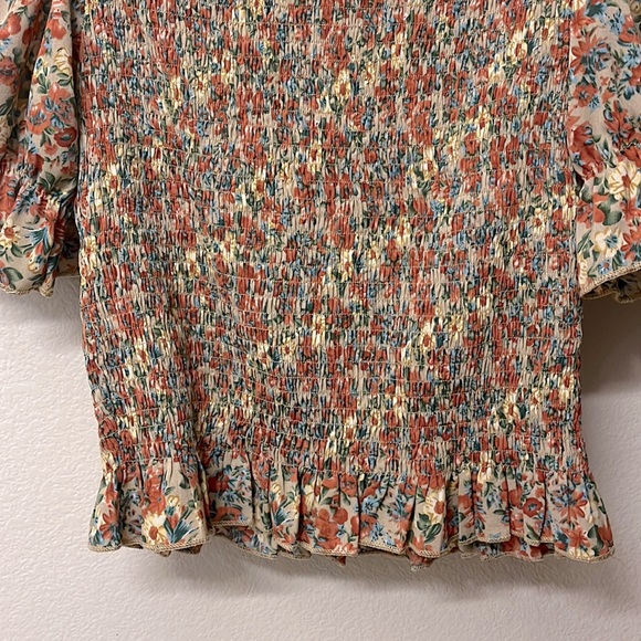 Colorful Floral Top - Picture 2 of 3